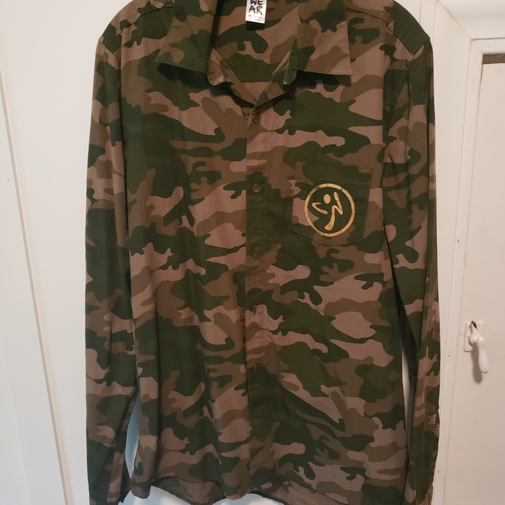 Zumba camo button up